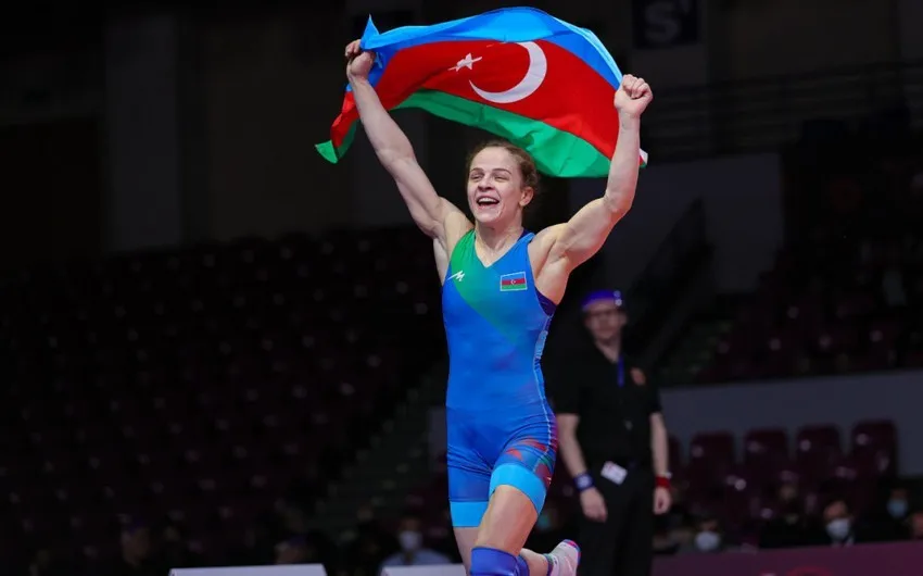 Mariya Stadnik karyerası ilə bağlı son qərarını verdi